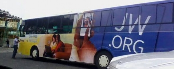 Svědkové Jehovovi autobus