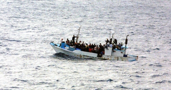 Migranti se často do Evropy dostávají na lodi