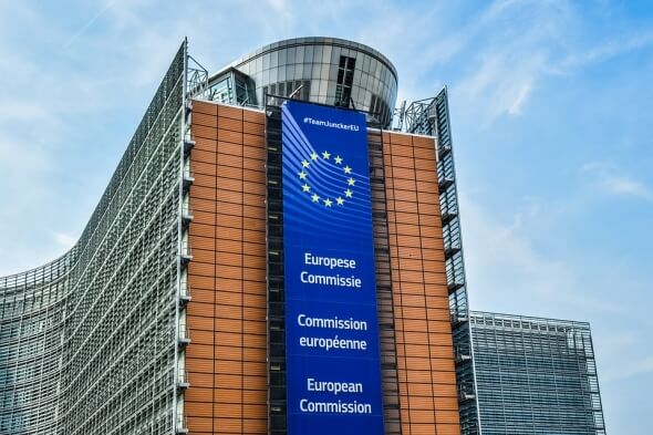 Co je Evropská komise, kde má sídlo a kdo je její předseda