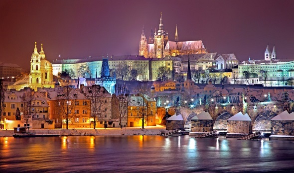 Pražský hrad v noci