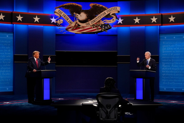 Politika, prezidentské volby USA 2020, Donald Trump a Joe Biden v debatě - Zdroj ČTK, AP, Patrick Semansky