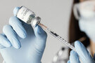 Kde se můžete nechat naočkovat proti koronaviru bez registrace