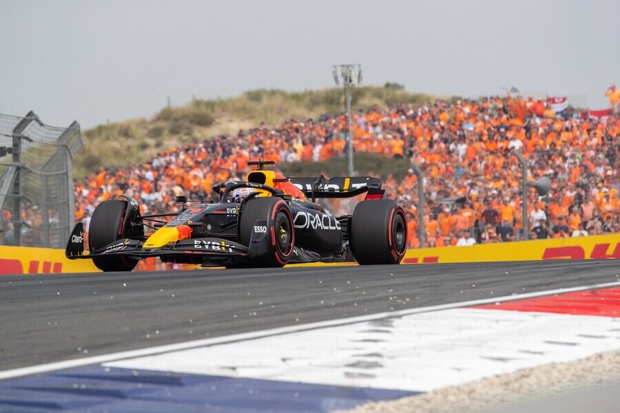 Formule 1 - Max Verstappen na okruhu F1 v Nizozemsku před svými fanoušky