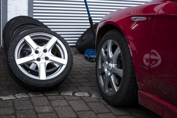 Kdy je ten správný čas na přezutí zimních pneumatik na letní?