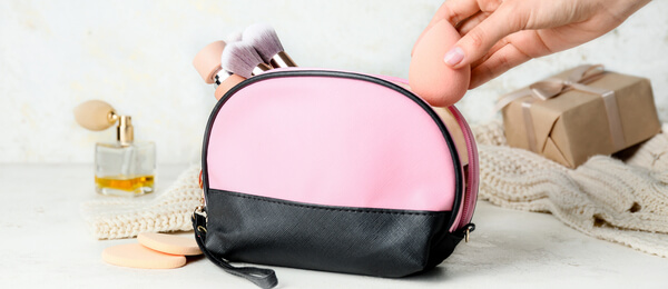  Kosmetická taška – nezbytný doplněk na cesty pro každého milovníka kosmetiky  