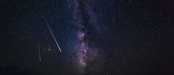 Roj meteorů: Padající hvězdy, meteorit, souhvězdí, Perseidy, Orionoidy